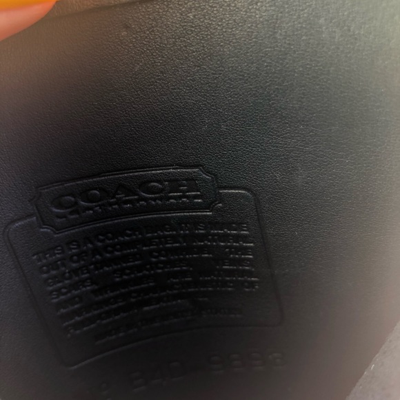 Coach - Picture 3 of 3